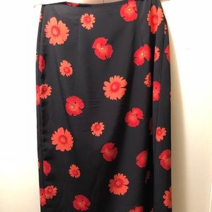 Flirty Patrica Jones size 4p full wrap skirt🌟😘